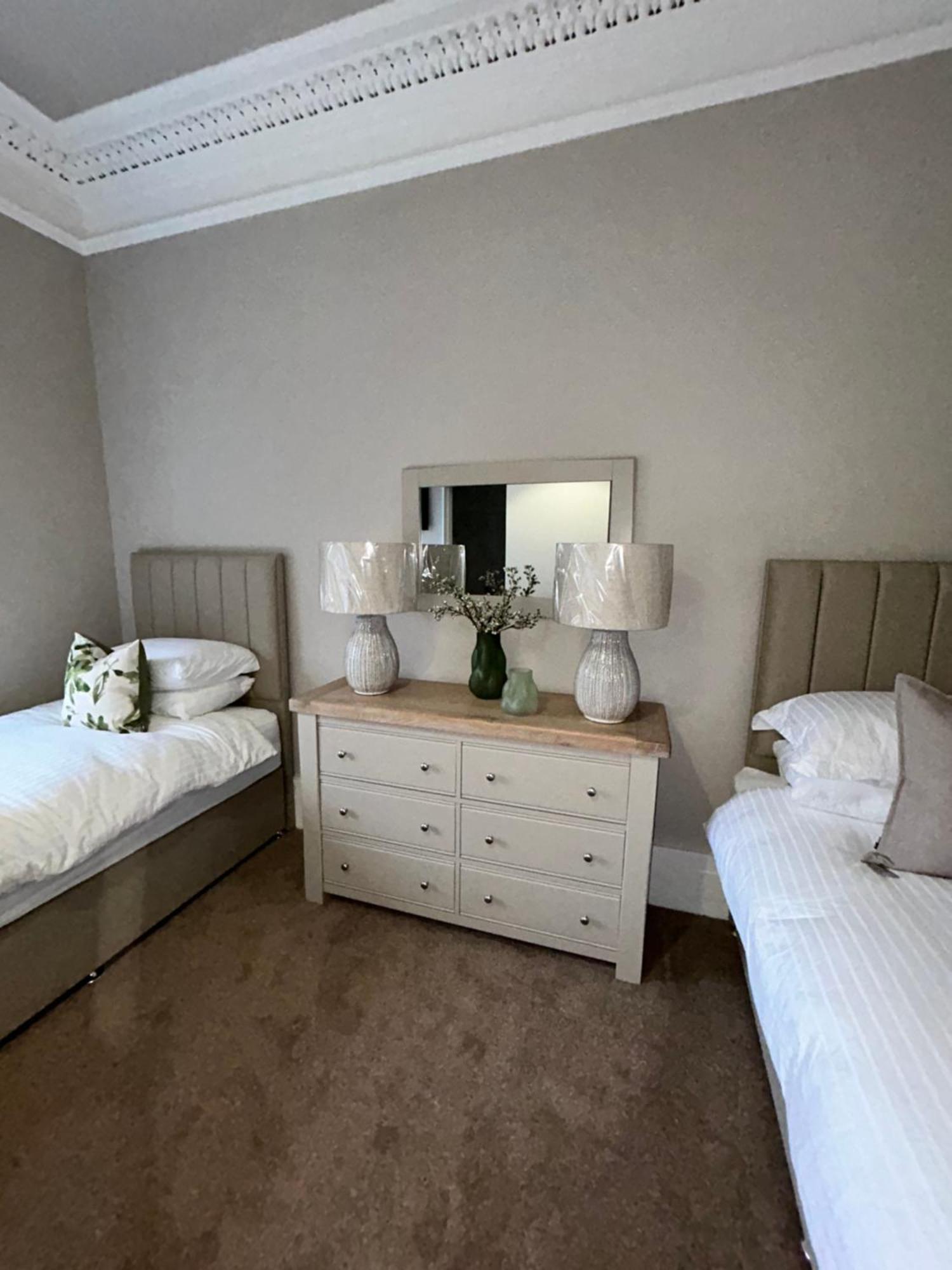 Crookston Hotel グラスゴー エクステリア 写真
